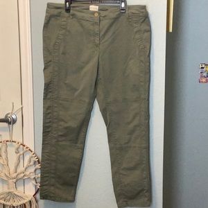 🛶 Chico’s Pants With 2 Back Pockets Size 3 Regular 🛶